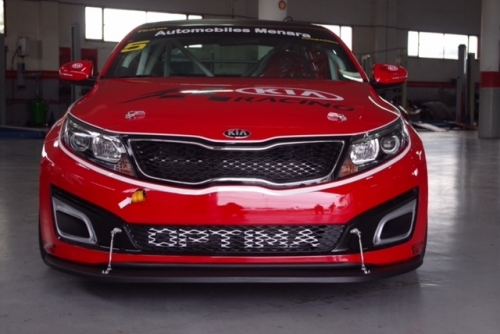 Prototype Kia Optima Racing - Automobiles Menara